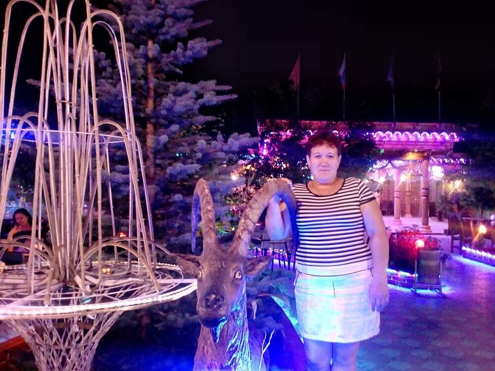  20785093  Olga, 25 ,    