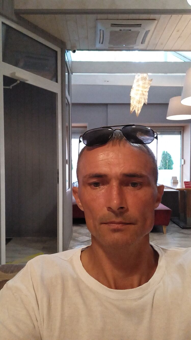  ,   , 44 ,     , c 