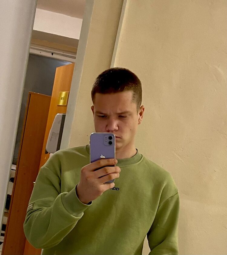  42635793  , 19 ,    