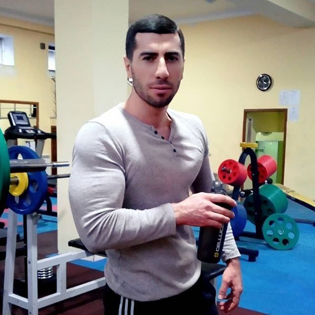  ,   Karen, 36 ,   ,   , c 