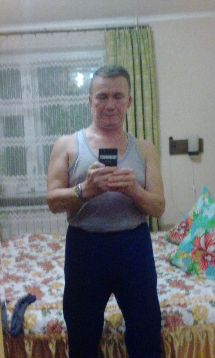  17983073  , 61 ,    