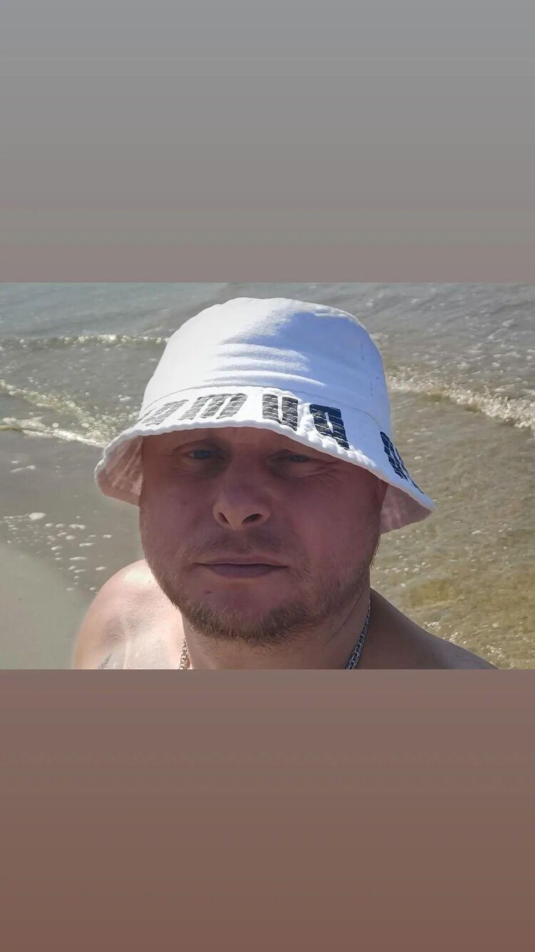  42386783  , 46 ,    