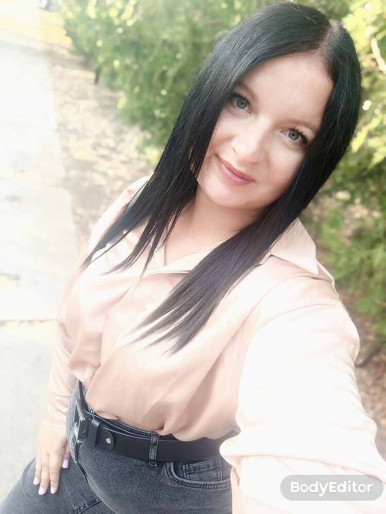  47820763  Lilia, 28 ,     