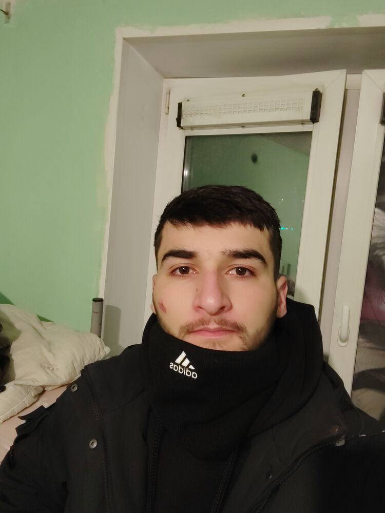  31910893  , 21 ,    