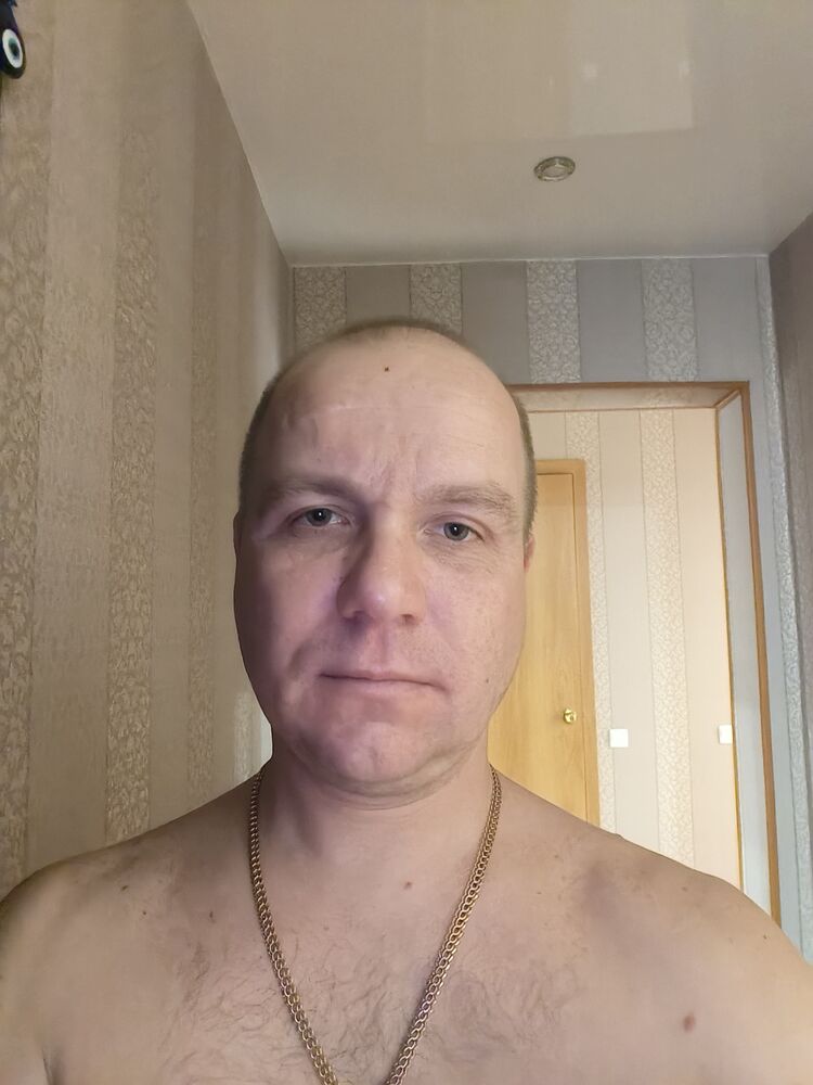  48476923  , 42 ,    