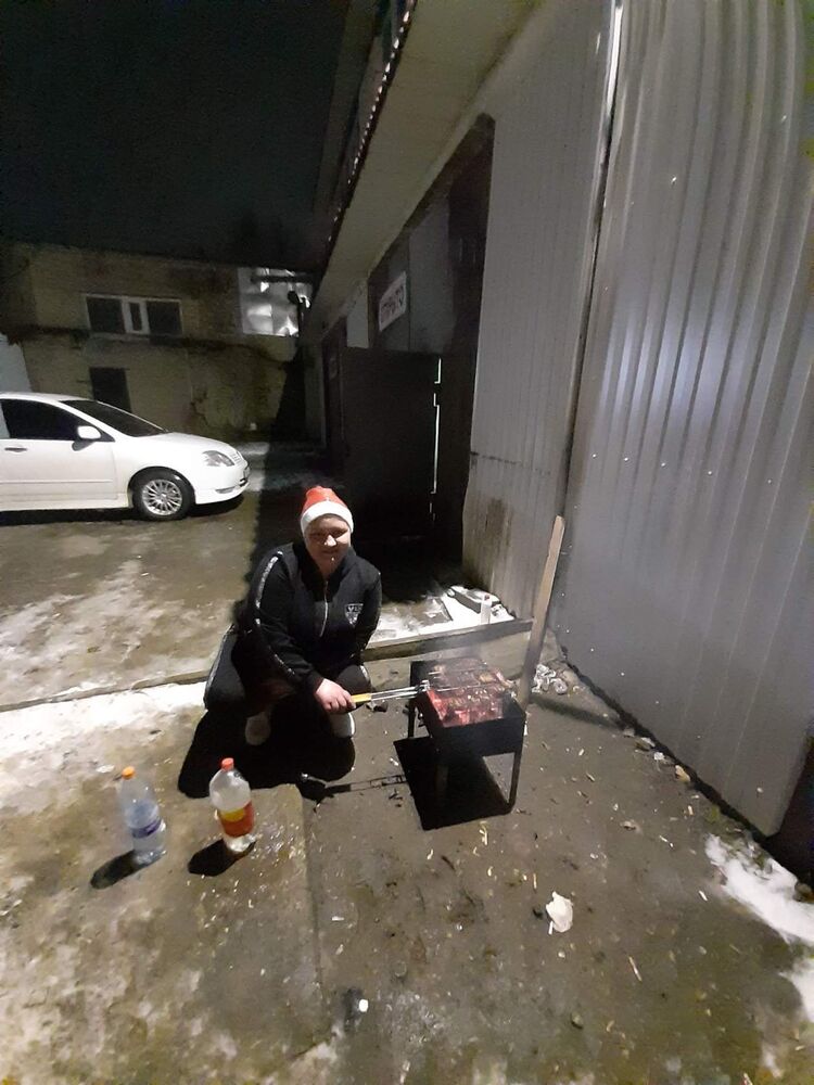  26056833  , 37 ,    