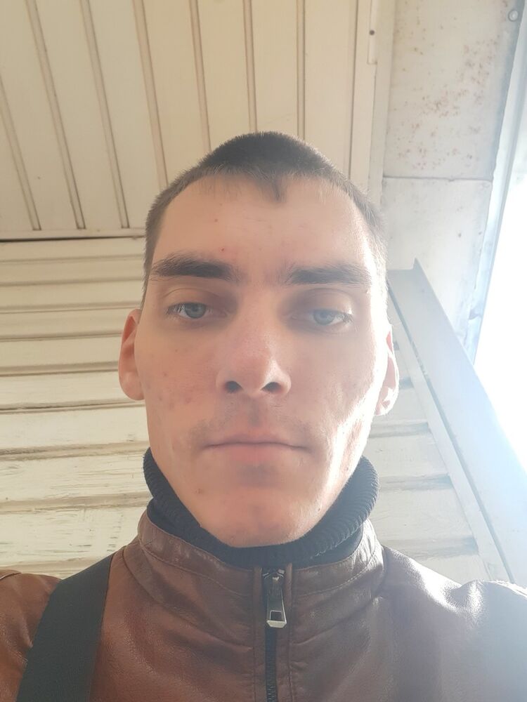 18004153  , 28 ,    