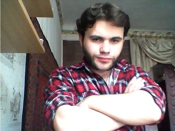  7913883  , 33 ,    --