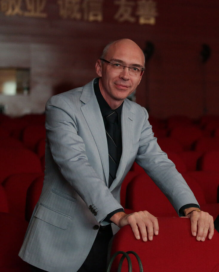 -,   Alex, 50 ,   ,   , 