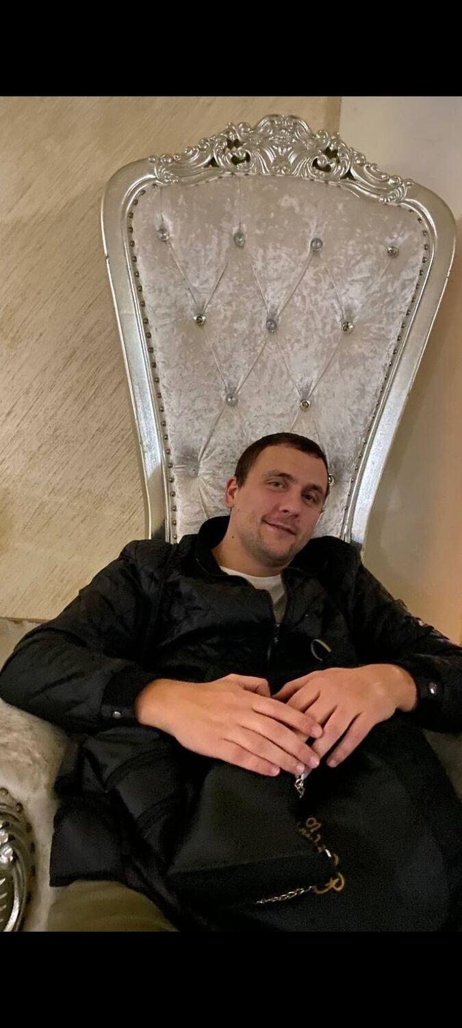  --,   Alexander, 34 ,   ,   