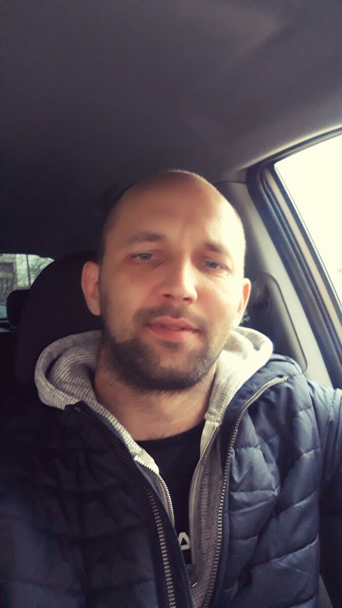  18107463  , 40 ,    