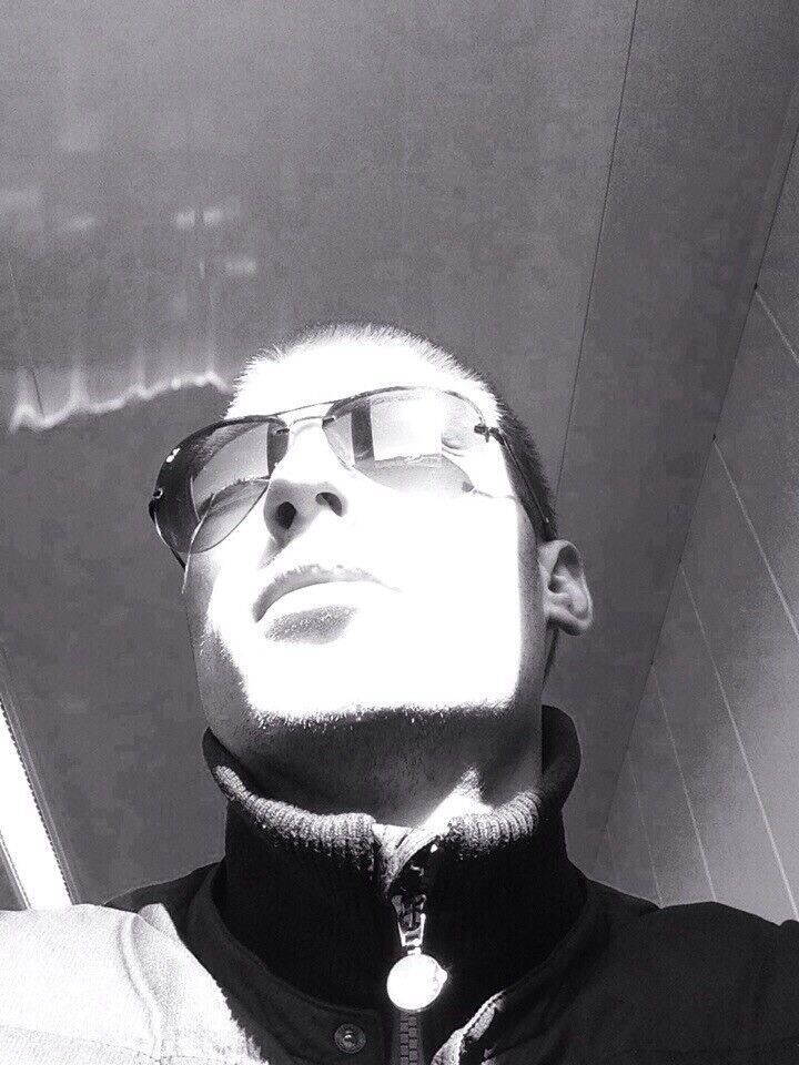  5950983  Anton, 39 ,    