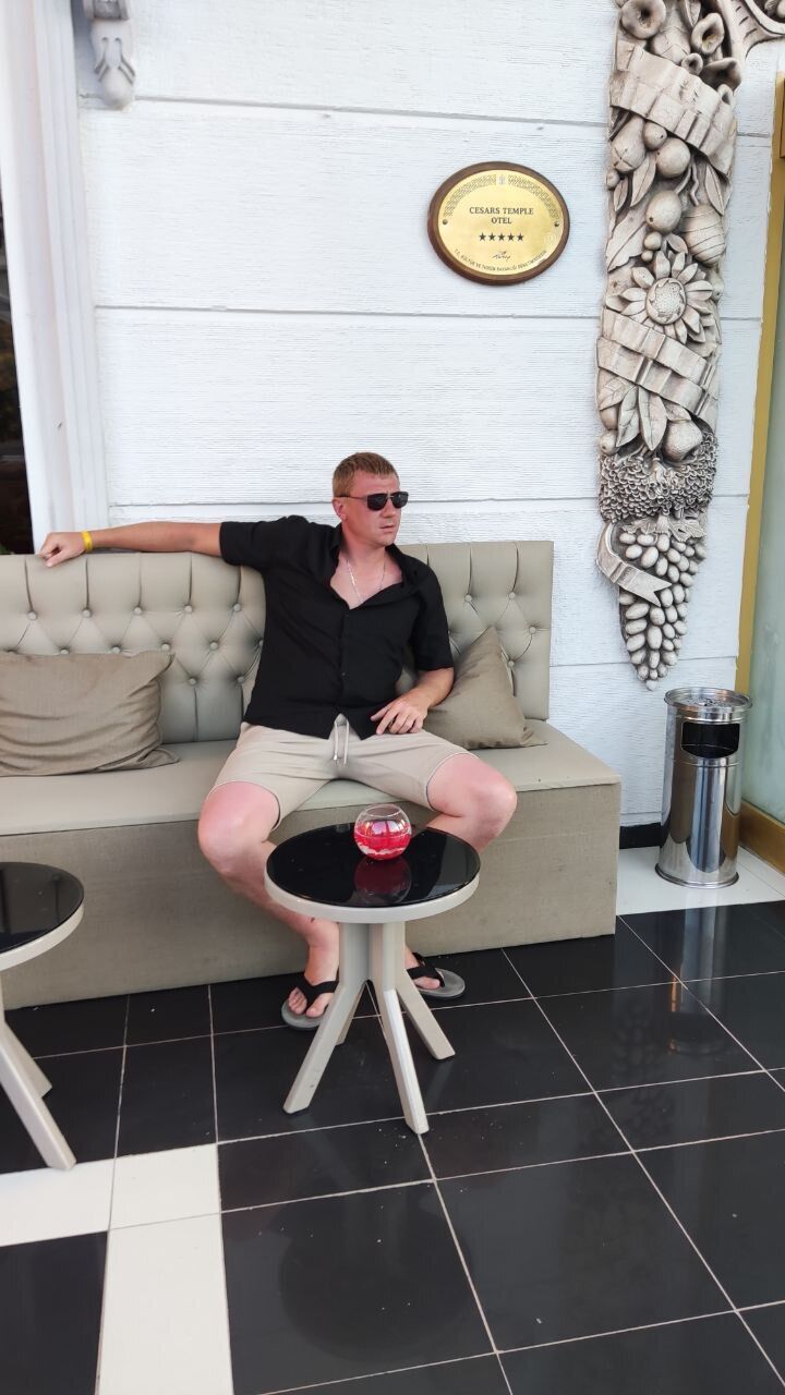  53524183  Alexandr, 38 ,    