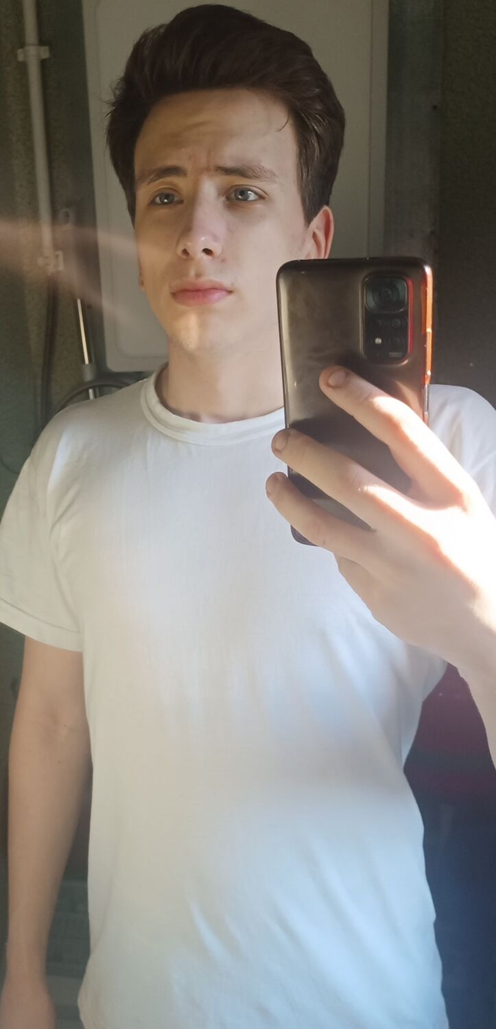  52752843  , 18 ,    