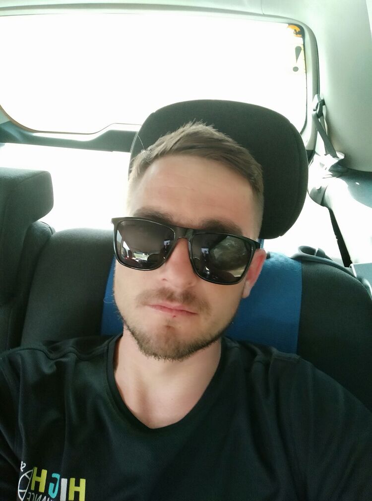  ,   Nikolae, 32 ,   ,   , c 