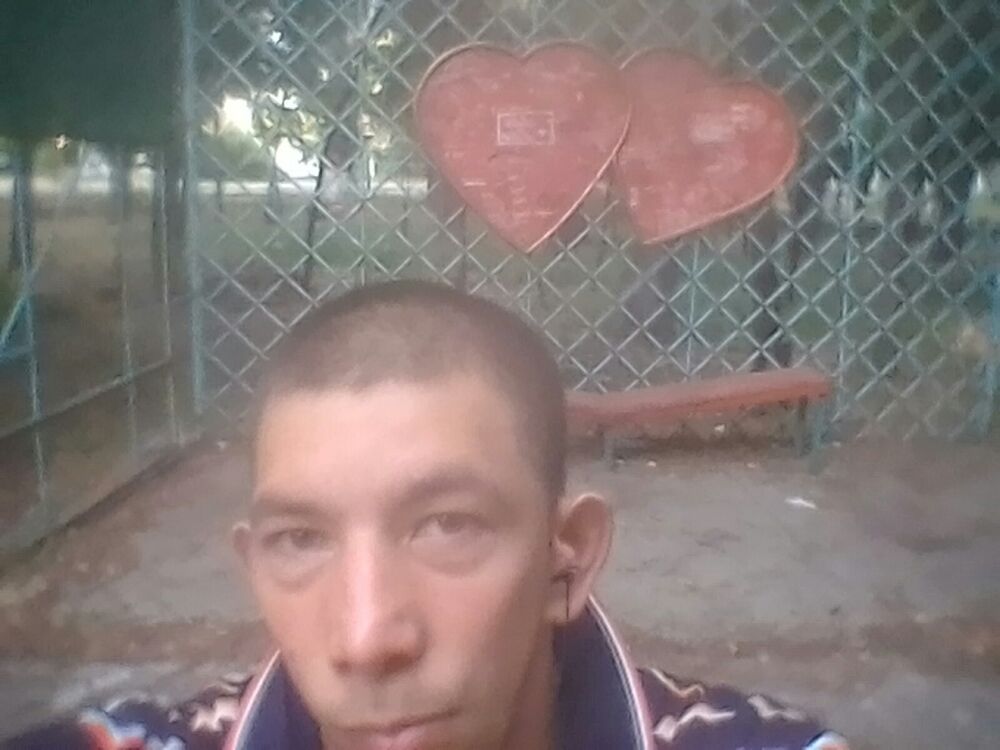 24360983  , 33 ,    