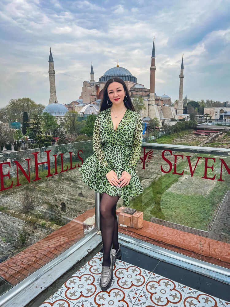 36026423  Elvira, 34 ,    