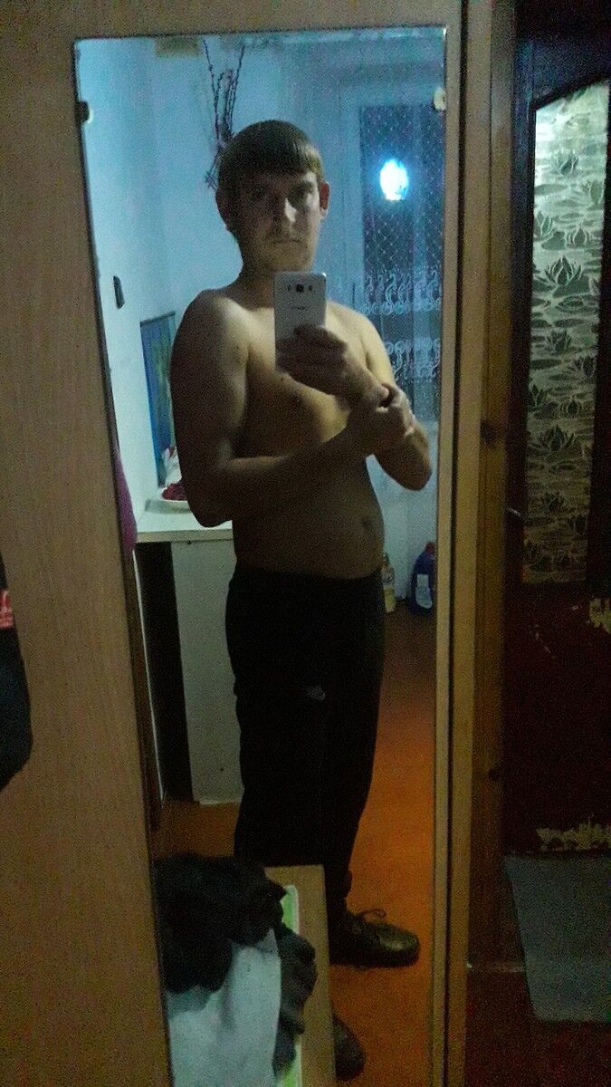  18351703  Vitalik, 34 ,    -