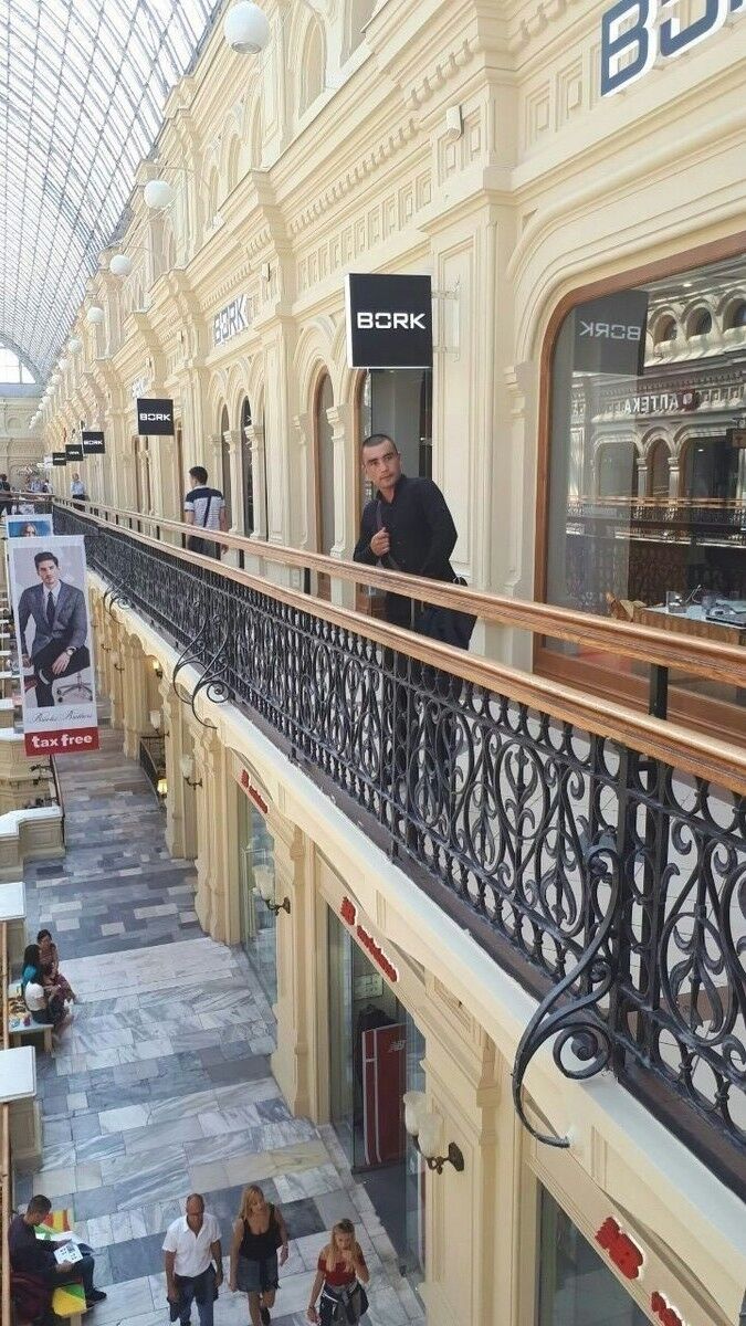  ,   Nurik, 32 ,     , c 