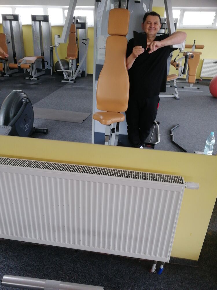  Ustka,   , 60 ,   ,   