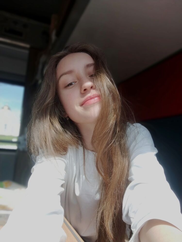  53129333  , 18 ,    