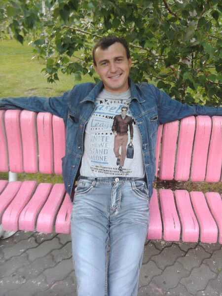  ,   SERGEI, 41 ,   