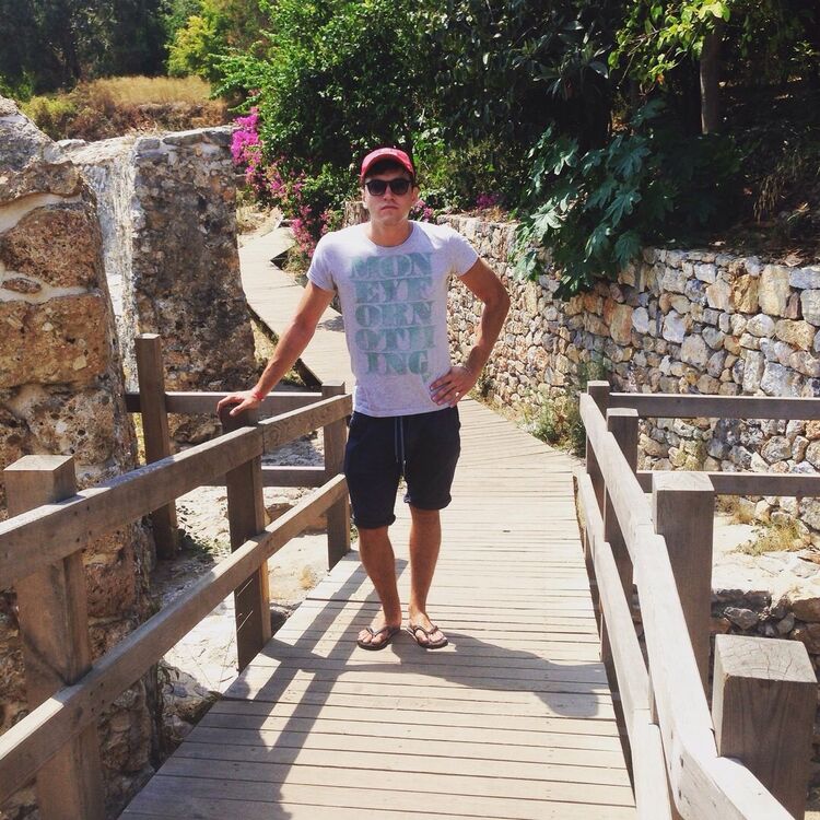 ���� 8839073 ������� Alb, 33 ����, ���� ���������� � ����� �������