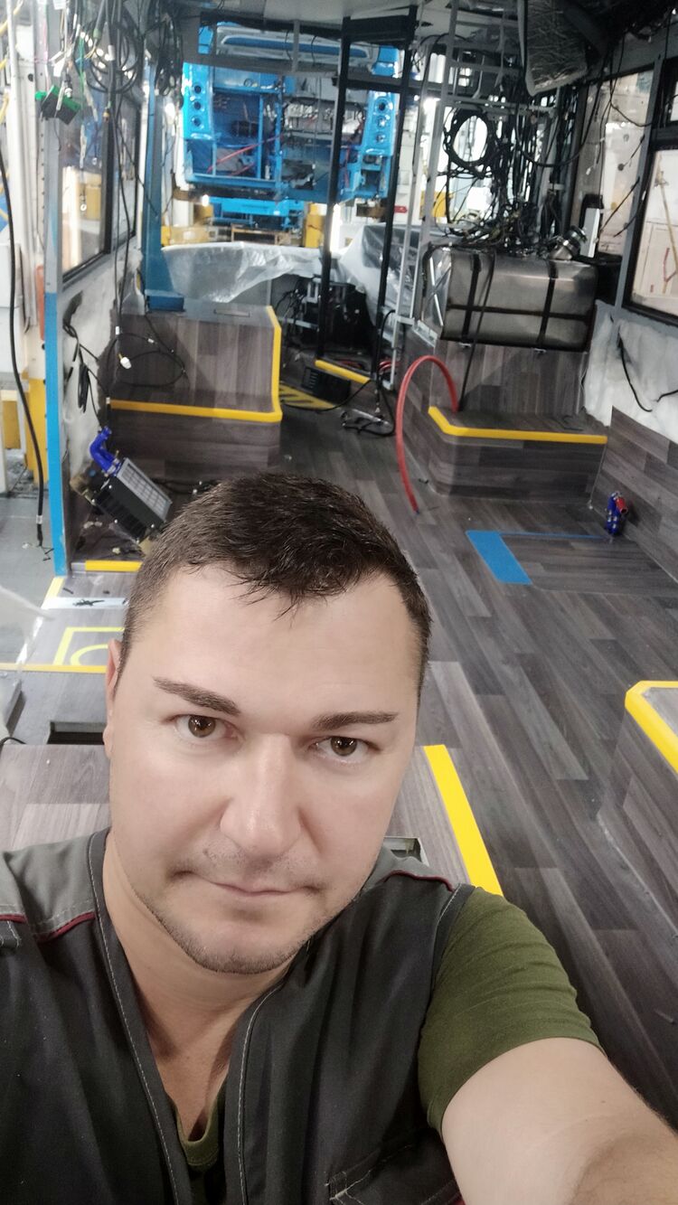  23934663  , 44 ,    