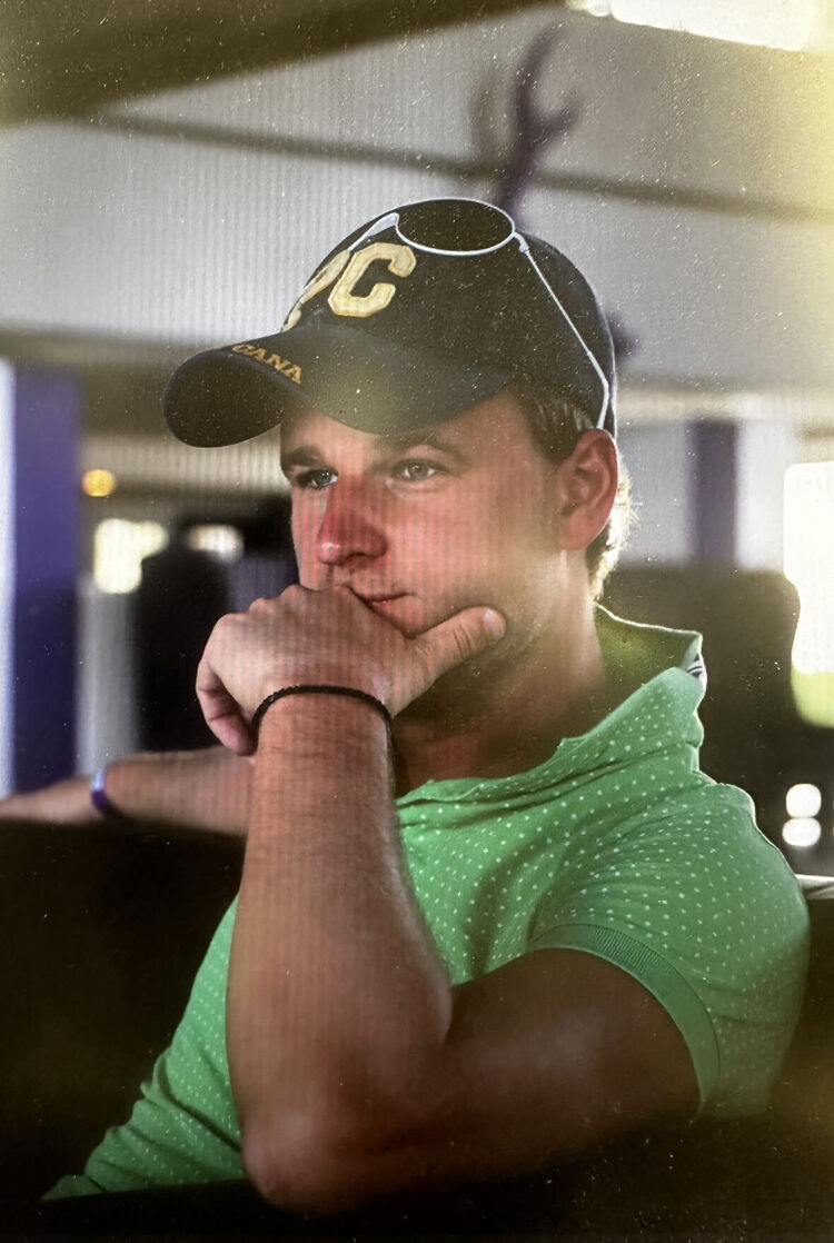 ���� 54892033 ������� ����, 42 ����, ���� ���������� � ������