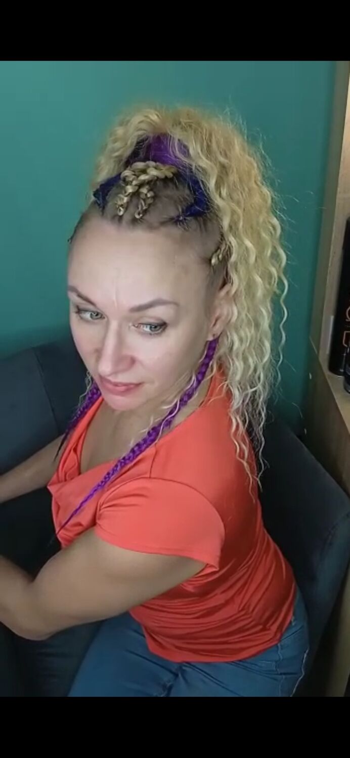  30378123  , 48 ,    -