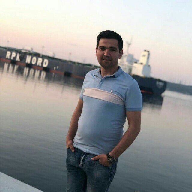  46638503  , 32 ,    