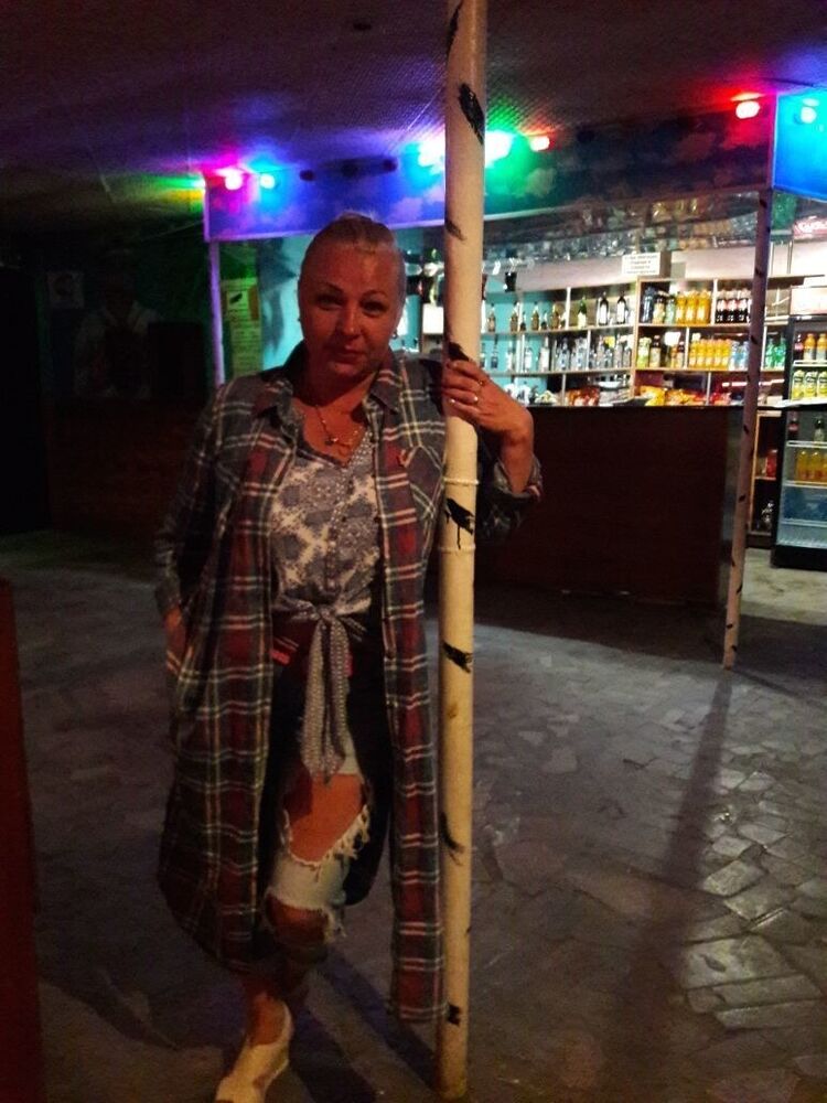  20821273  , 51 ,    