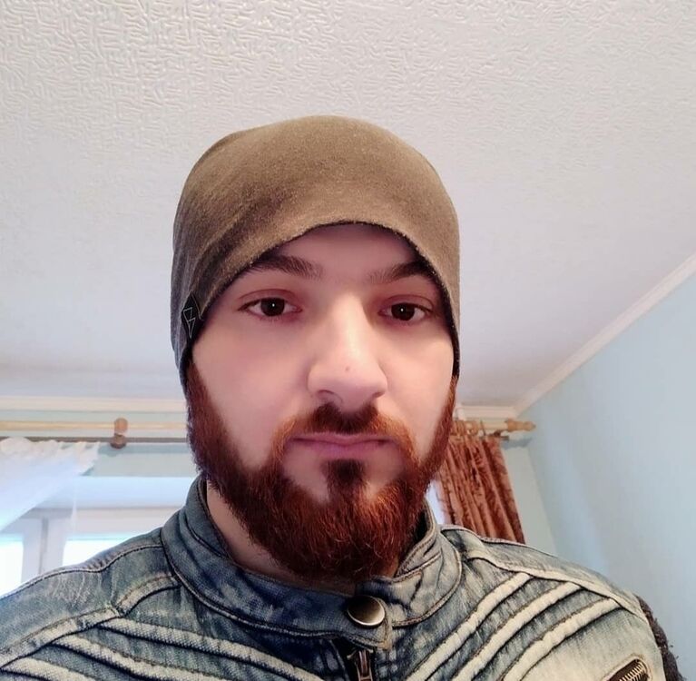  19687383  Nurik, 30 ,    