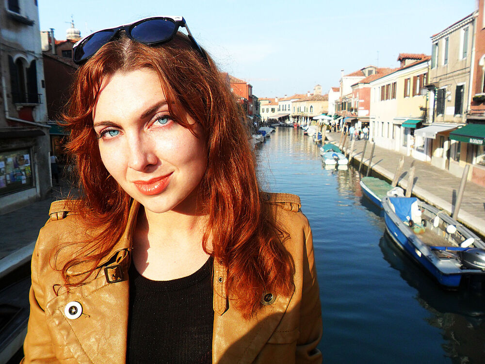  ,   Lana, 37 ,   ,   , c 