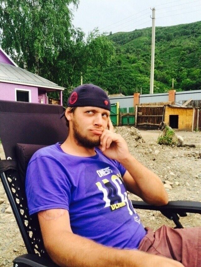  6689243  Alex, 33 ,    -