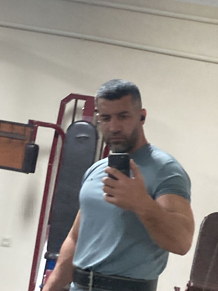  40724743  , 40 ,    