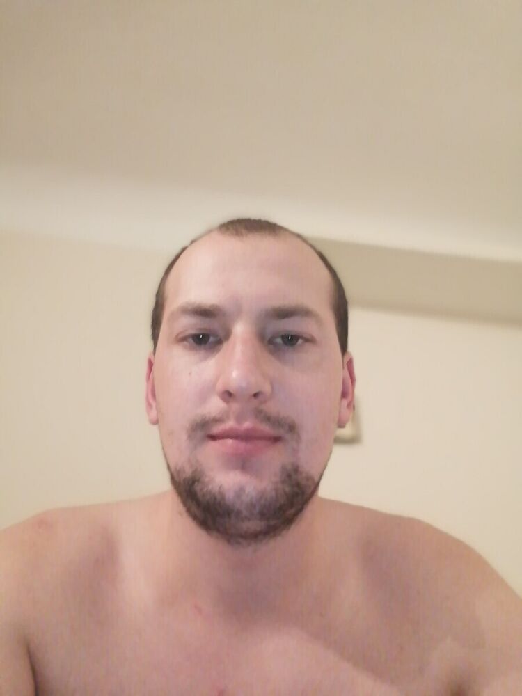  22046443  Ivan, 30 ,    -