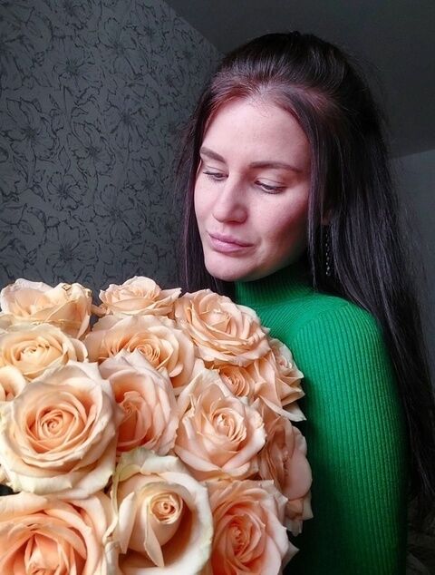  45345383  Anastasia, 28 ,    