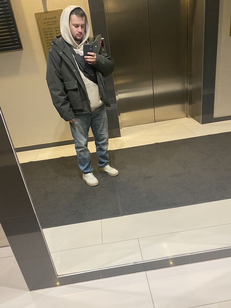  48670893  Wi, 29 ,    