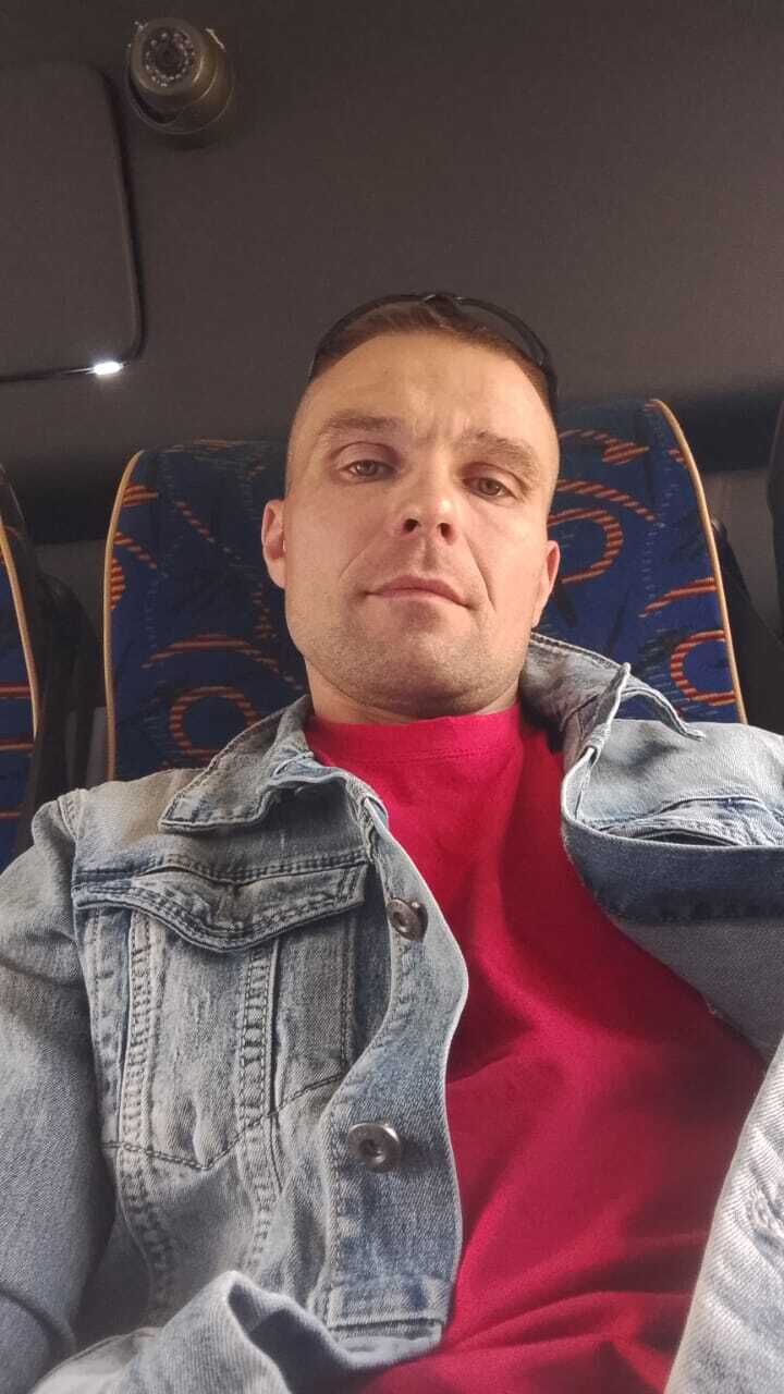 52657193  , 38 ,    