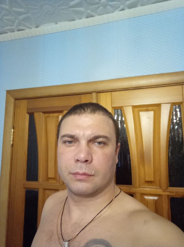  32670573  , 37 ,    