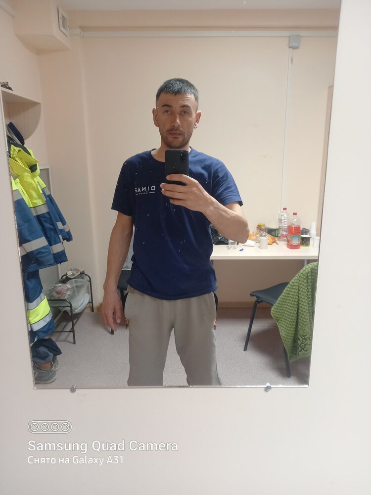  42831093  , 36 ,    