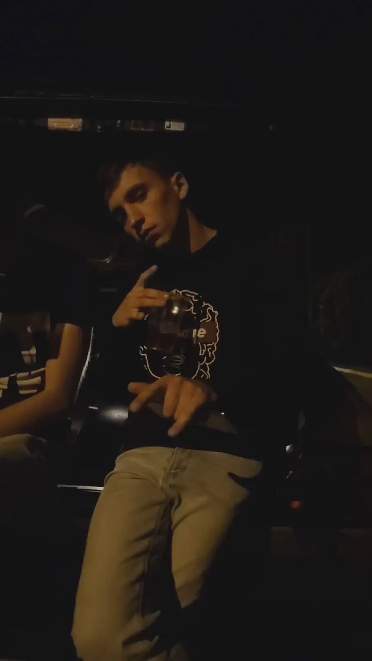  Cheb,   Kotik, 26 ,   ,   