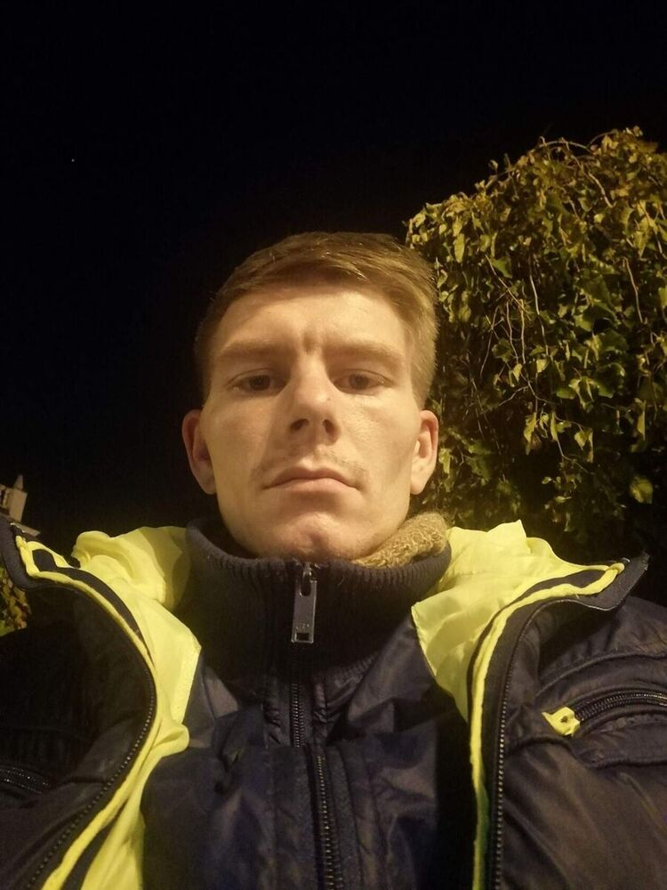  ,   Pavel, 34 ,   ,   