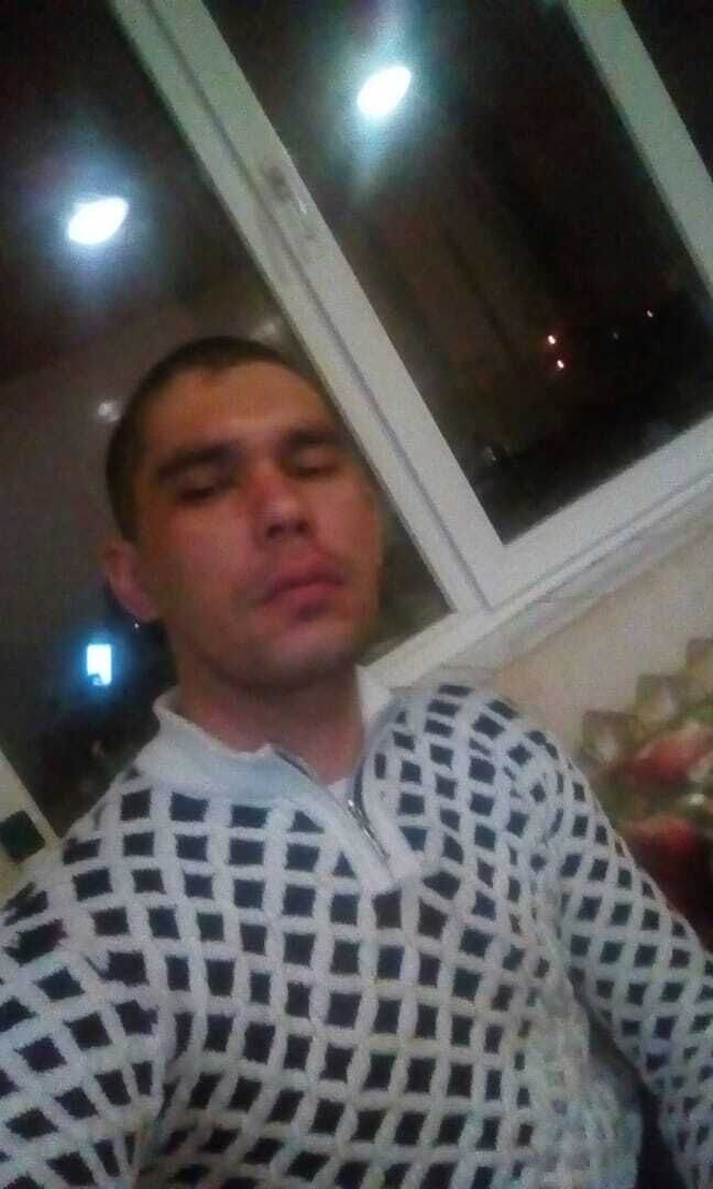  52724623  , 35 ,    -