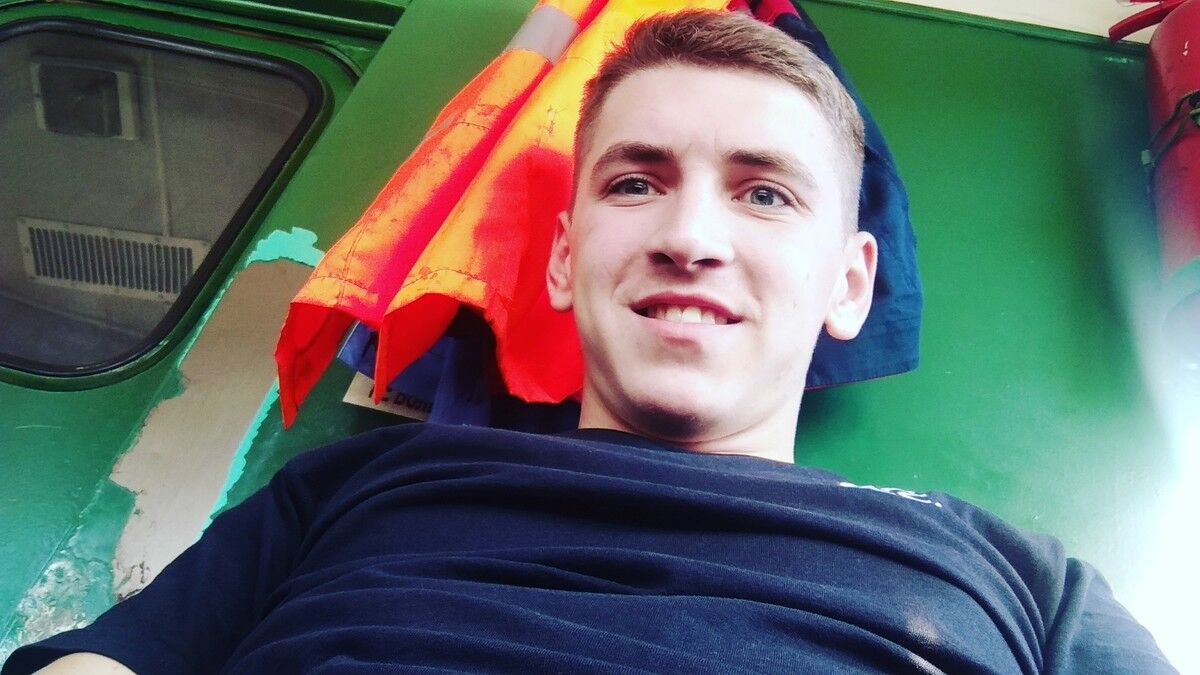 ���� 15997593 ������� �����, 32 ����, ���� ���������� � ������