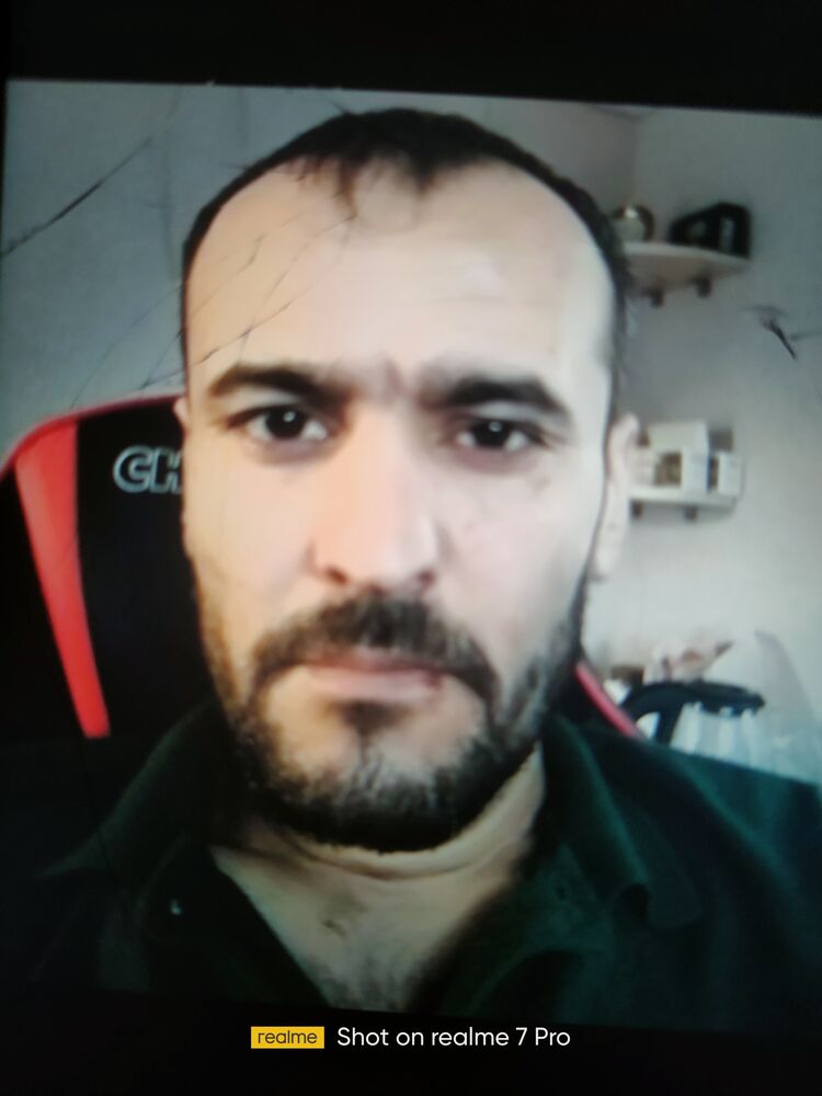  52577333  , 37 ,    