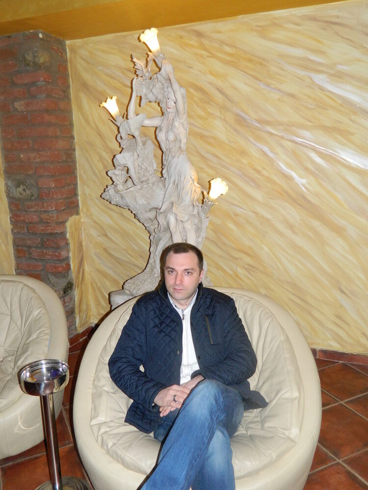  4099803  Ilo, 35 ,    