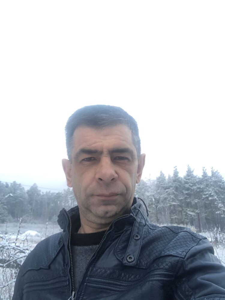  24611503  , 51 ,    