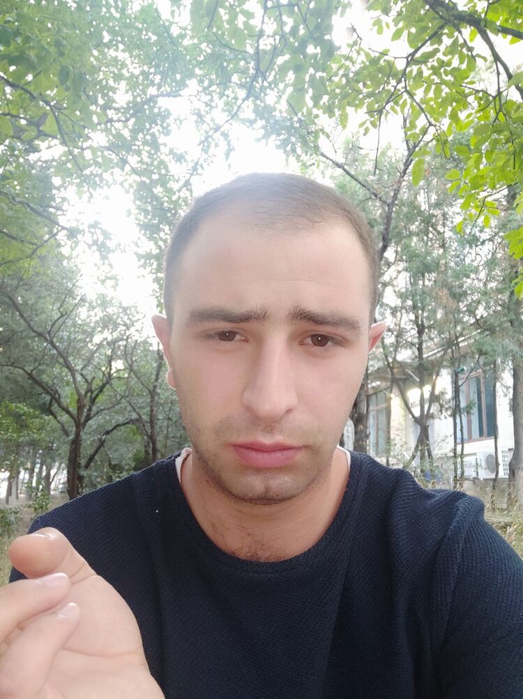  18497793  Vitali, 31 ,    